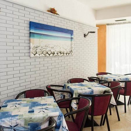 Hotel Simplon Bellaria-Igea Marina Exterior photo