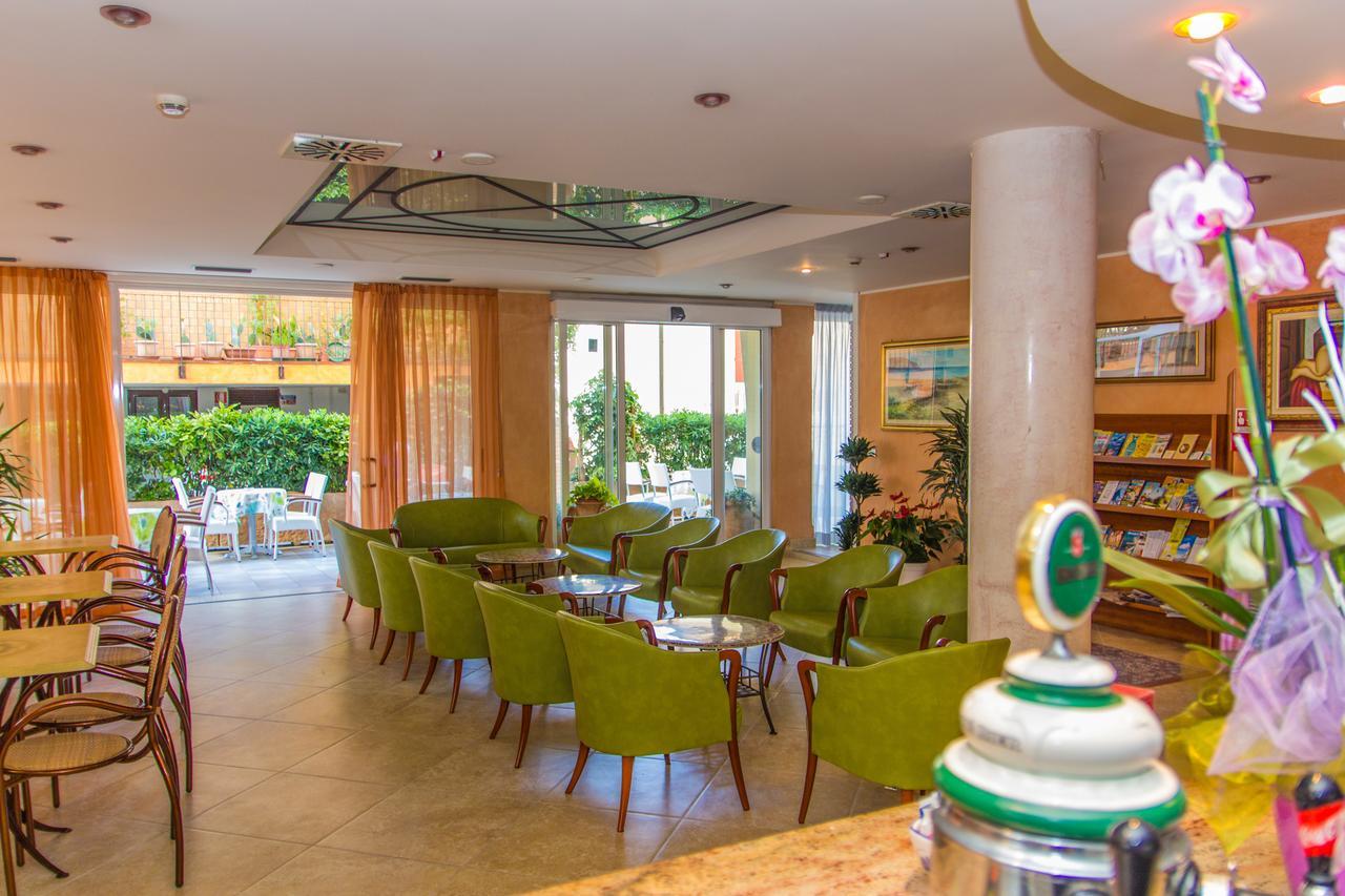 Hotel Simplon Bellaria-Igea Marina Exterior photo